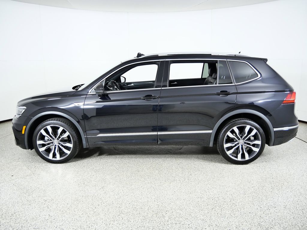 Thumbnail: 2021 Volkswagen Tiguan - 16