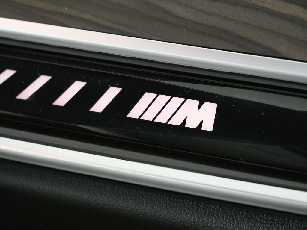 Thumbnail: 2026 BMW X5 - 24