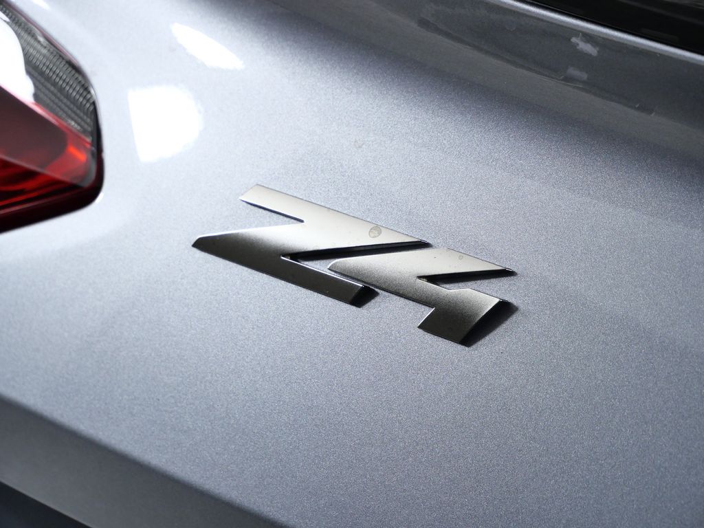 Thumbnail: 2026 BMW Z4 - 13