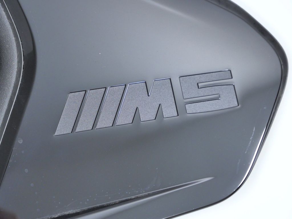 Thumbnail: 2026 BMW M5 - 13