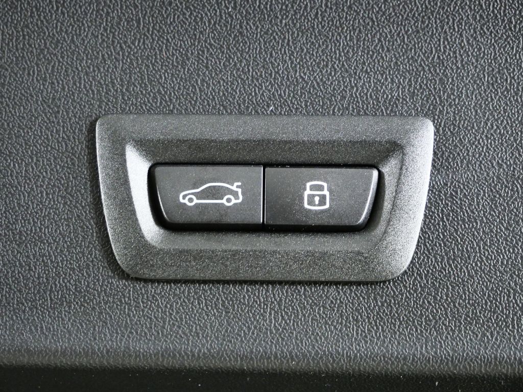 Thumbnail: 2026 BMW X3 - 28