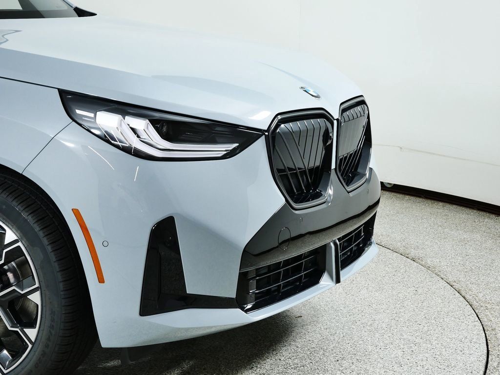 Thumbnail: 2026 BMW X3 - 5