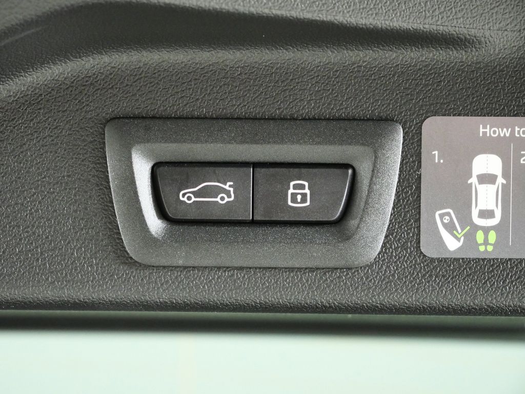 Thumbnail: 2026 BMW X5 - 30