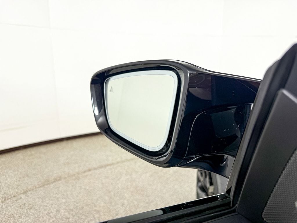 Thumbnail: 2026 BMW 4 Series - 38