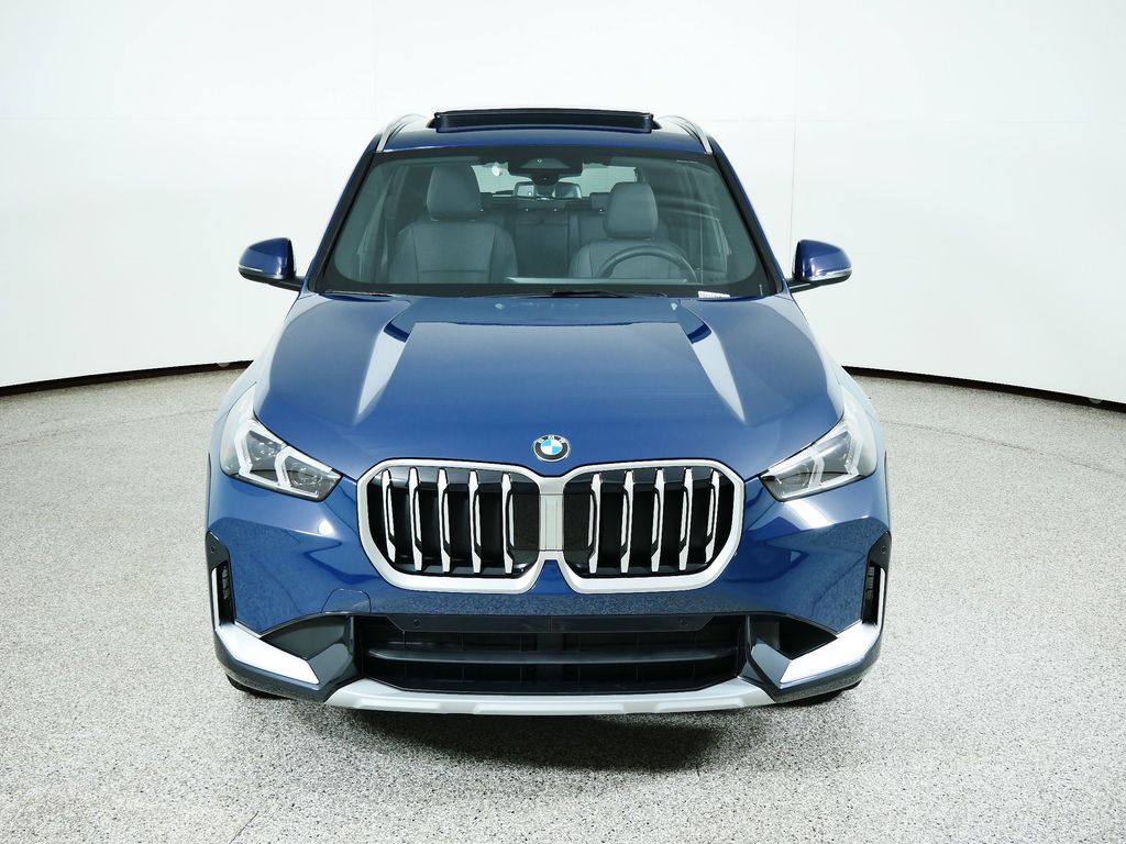 Thumbnail: 2026 BMW X1 - 15