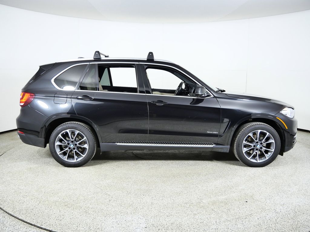 Thumbnail: 2017 BMW X5 - 9