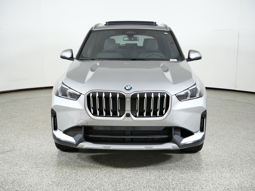 Thumbnail: 2026 BMW X1 - 2