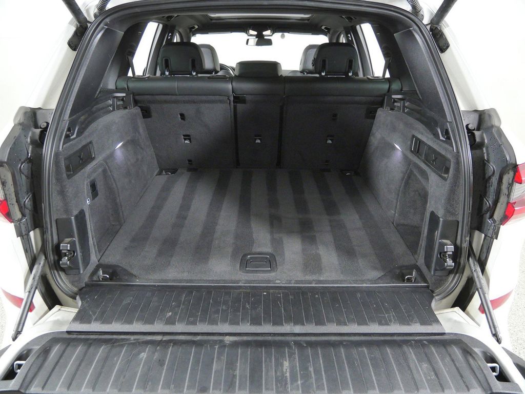 Thumbnail: 2023 BMW X5 - 32