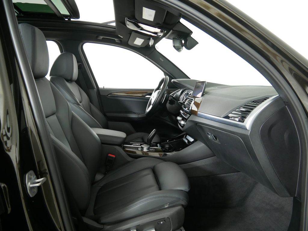 Thumbnail: 2019 BMW X3 - 21