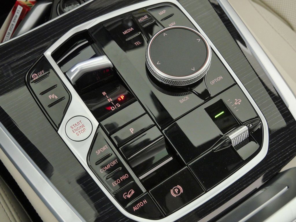 Thumbnail: 2026 BMW X5 - 48