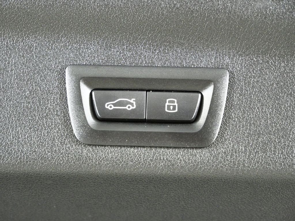 Thumbnail: 2026 BMW X1 - 27