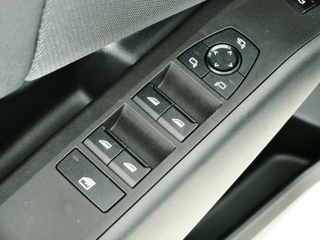 Thumbnail: 2025 BMW X3 - 34