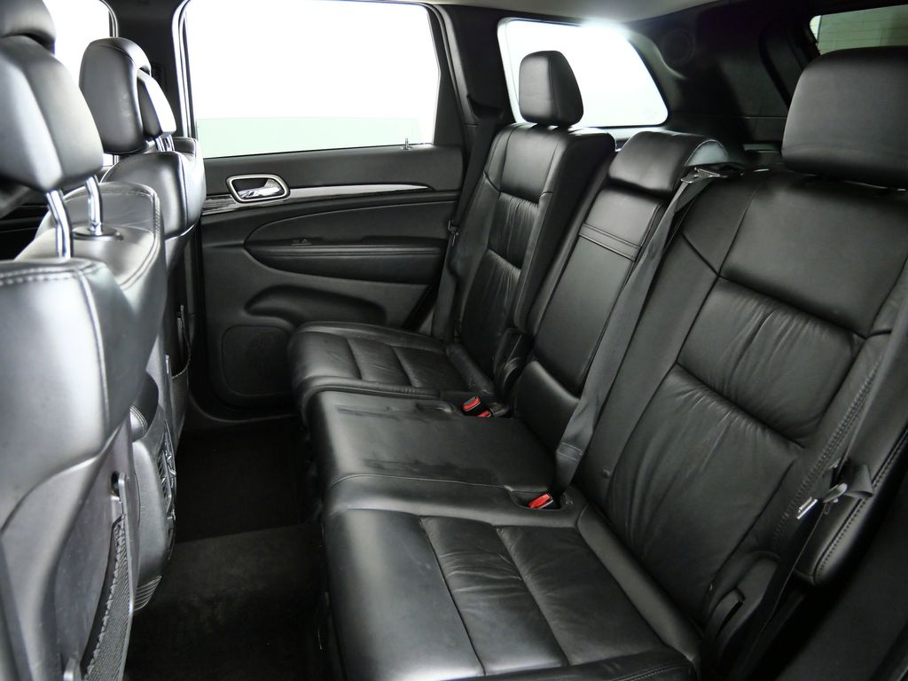 Thumbnail: 2011 Jeep Grand Cherokee - 30