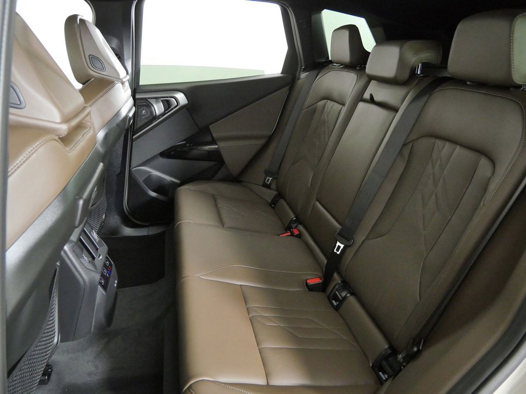 Thumbnail: 2026 BMW X3 - 31