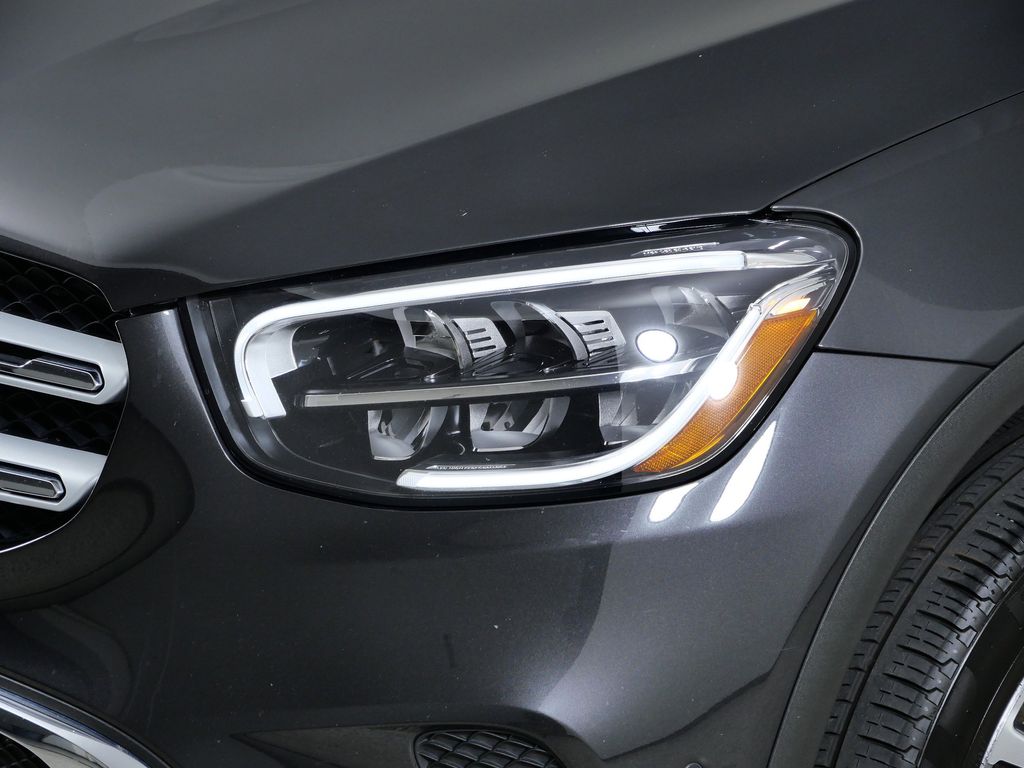 Thumbnail: 2021 Mercedes-Benz GLC - 4