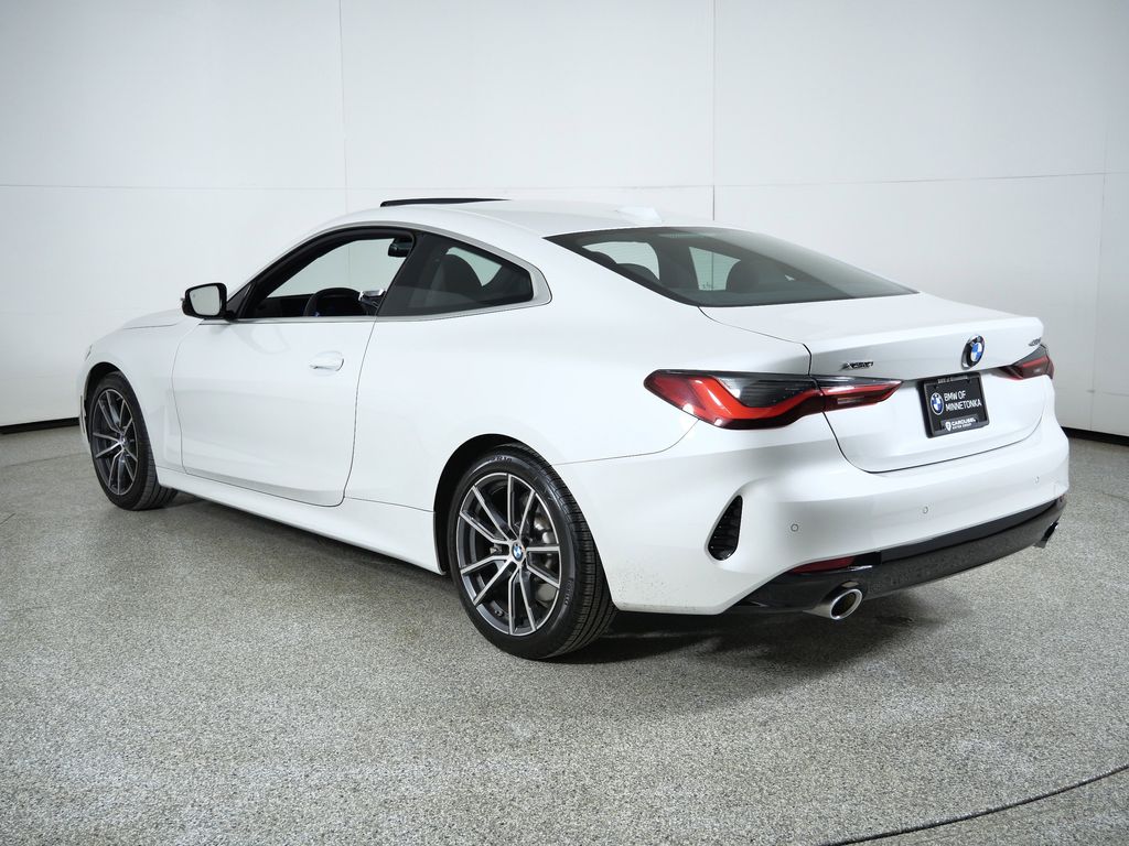 Thumbnail: 2025 BMW 4 Series - 17