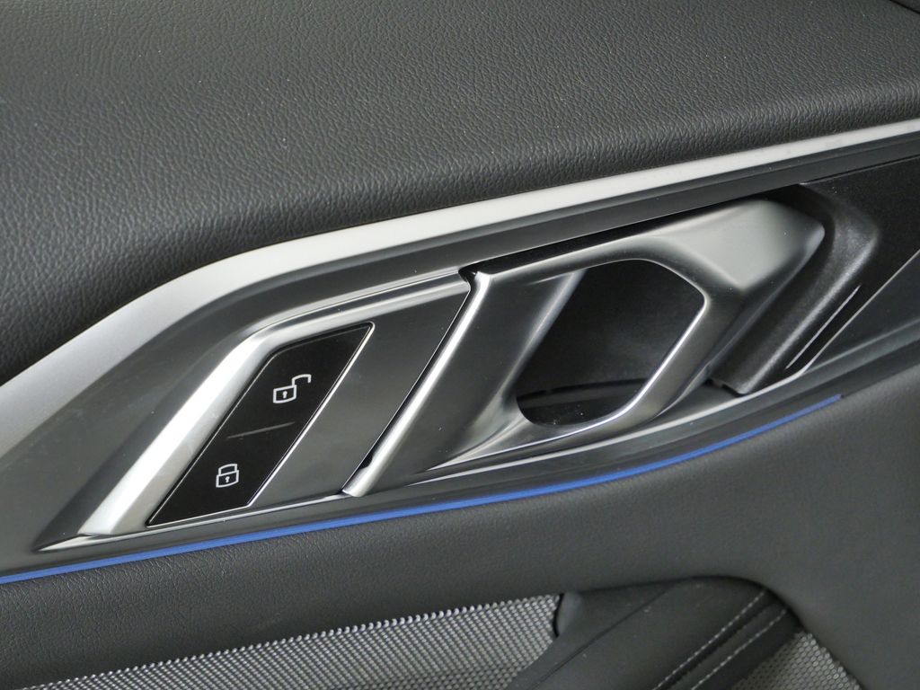 Thumbnail: 2024 BMW M4 - 33
