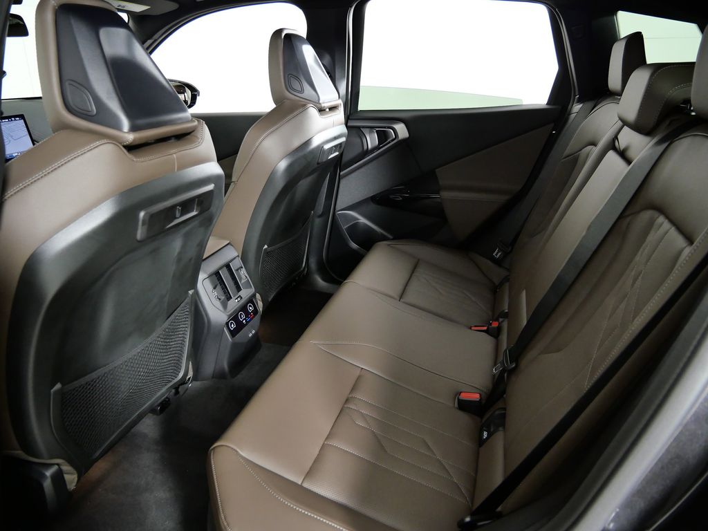 Thumbnail: 2026 BMW X3 - 28