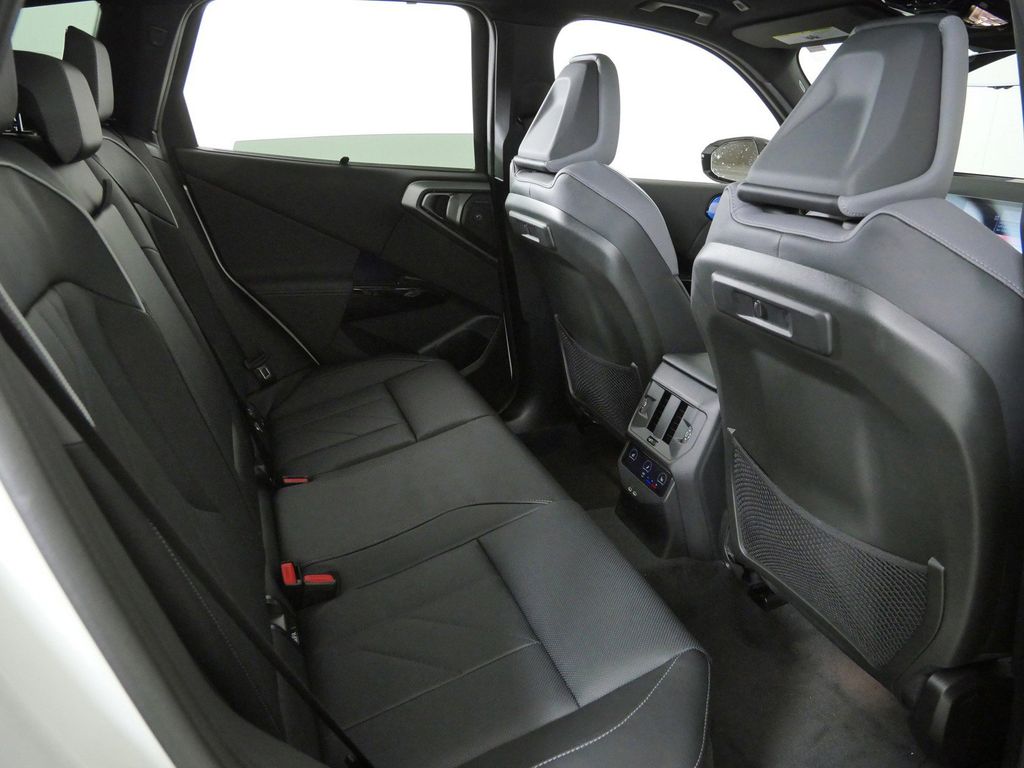 Thumbnail: 2026 BMW X3 - 26