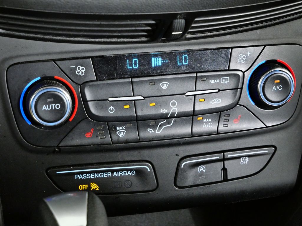 Thumbnail: 2017 Ford Escape - 45