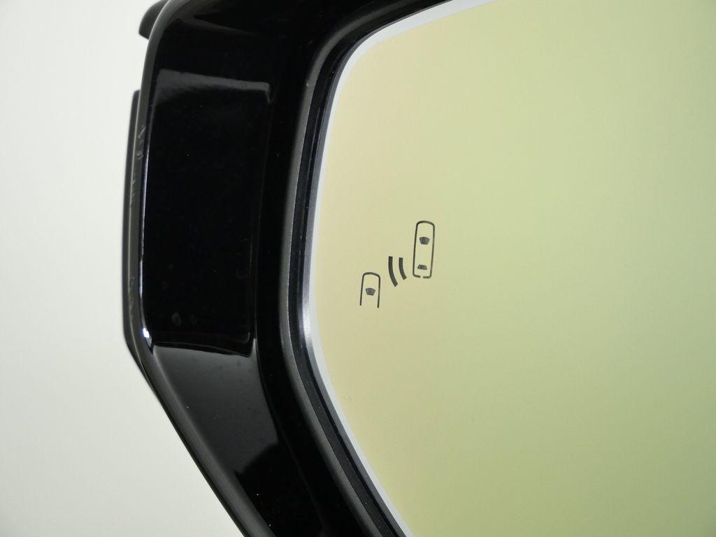 Thumbnail: 2024 Lexus LS - 38