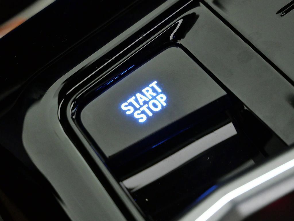 Thumbnail: 2026 BMW i5 - 47