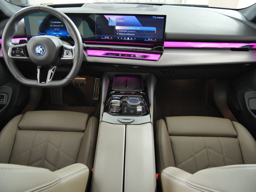 Thumbnail: 2026 BMW i5 - 5