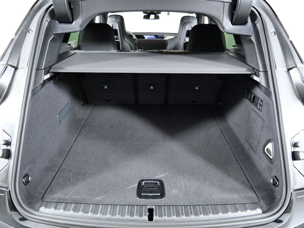 Thumbnail: 2026 BMW iX - 27