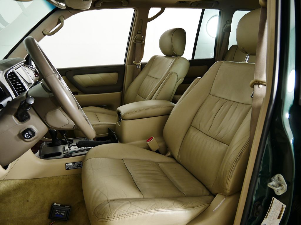 Thumbnail: 2004 Toyota Land Cruiser - 29