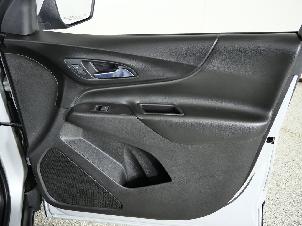 Thumbnail: 2021 Chevrolet Equinox - 19