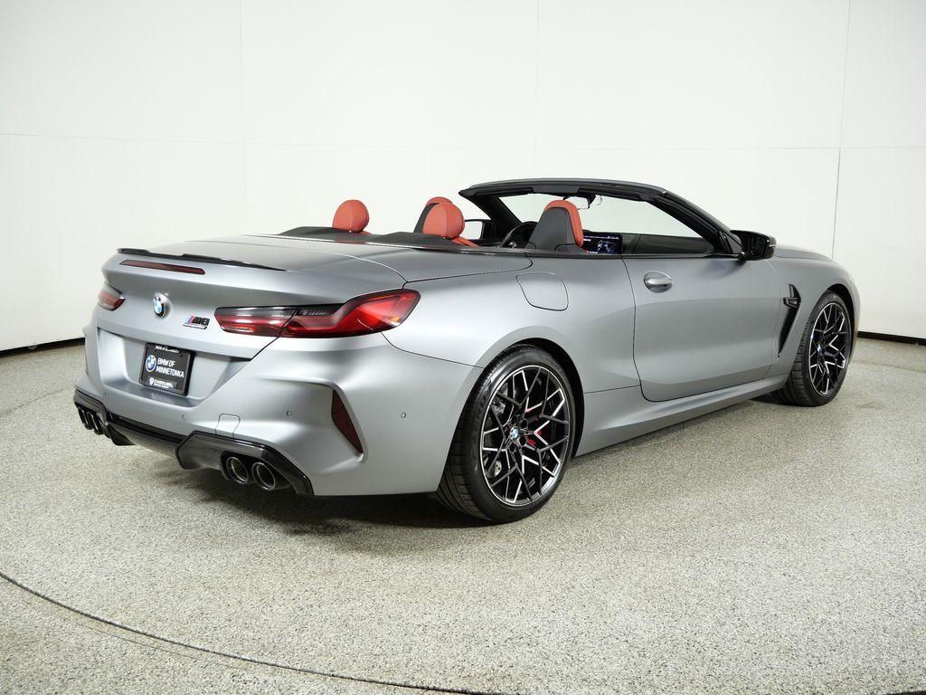Thumbnail: 2024 BMW M8 - 10