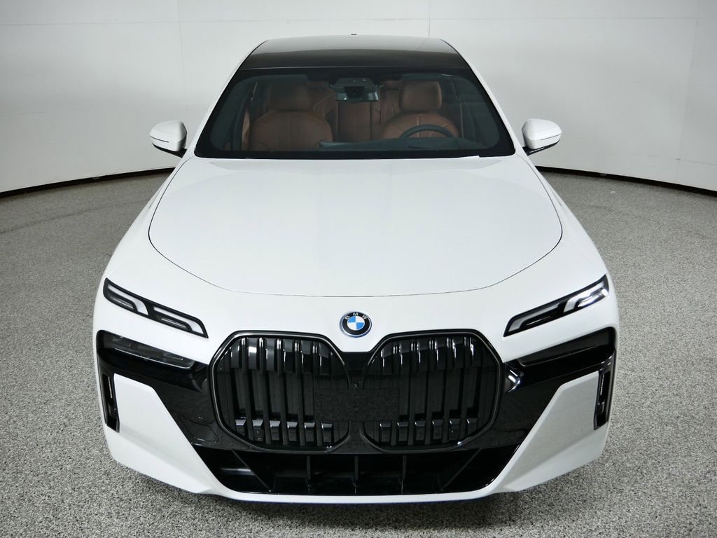 Thumbnail: 2024 BMW i7 - 15
