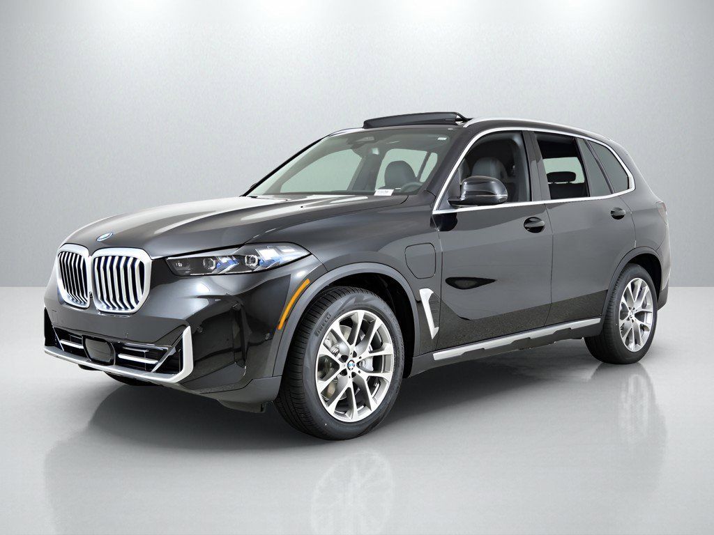 Thumbnail: 2026 BMW X5 - 1
