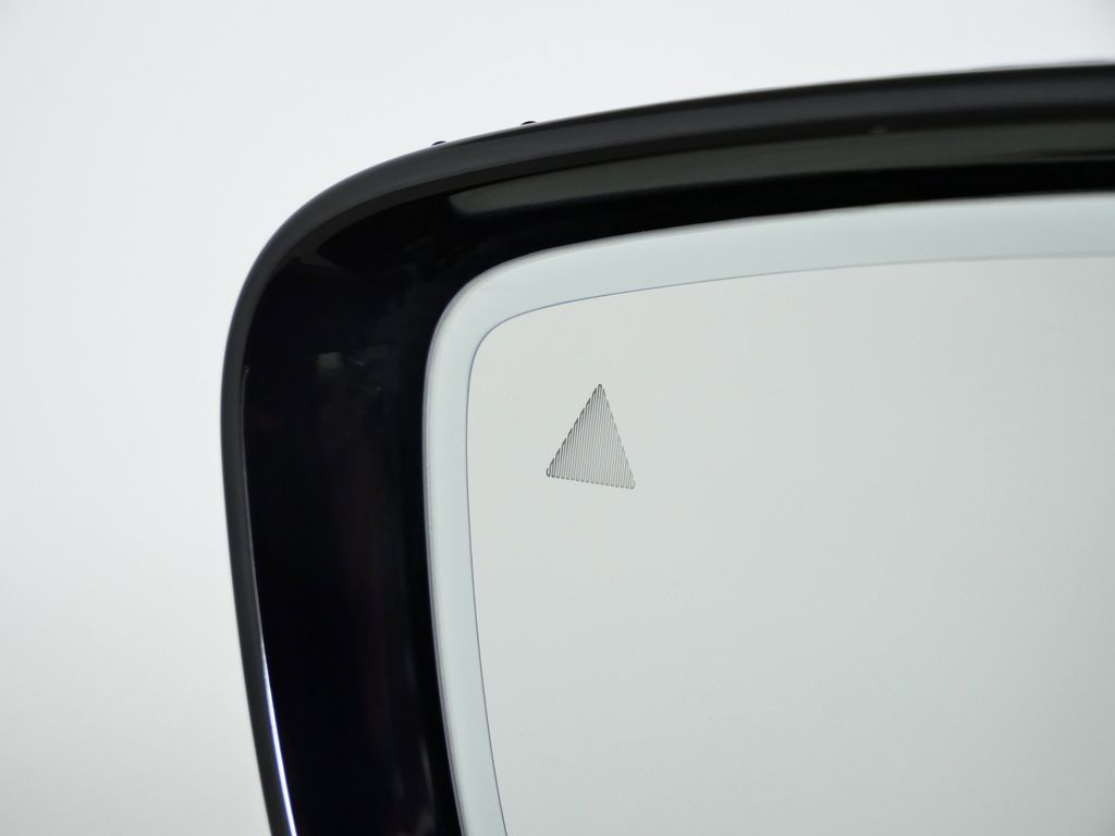 Thumbnail: 2026 BMW M3 - 35