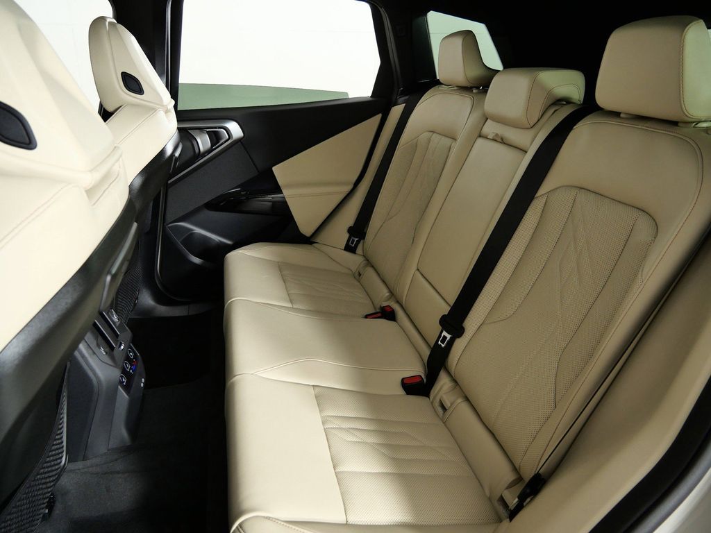 Thumbnail: 2026 BMW X3 - 31