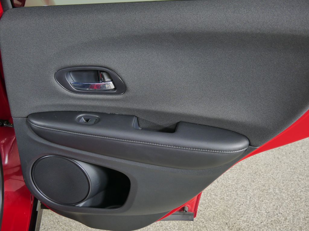 Thumbnail: 2022 Honda HR-V - 22