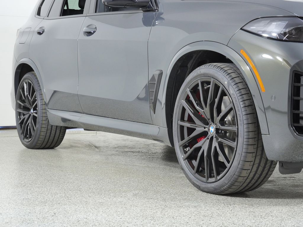 Thumbnail: 2026 BMW X5 - 6