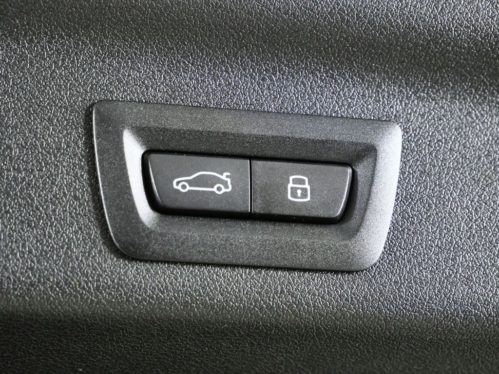 Thumbnail: 2026 BMW X1 - 27