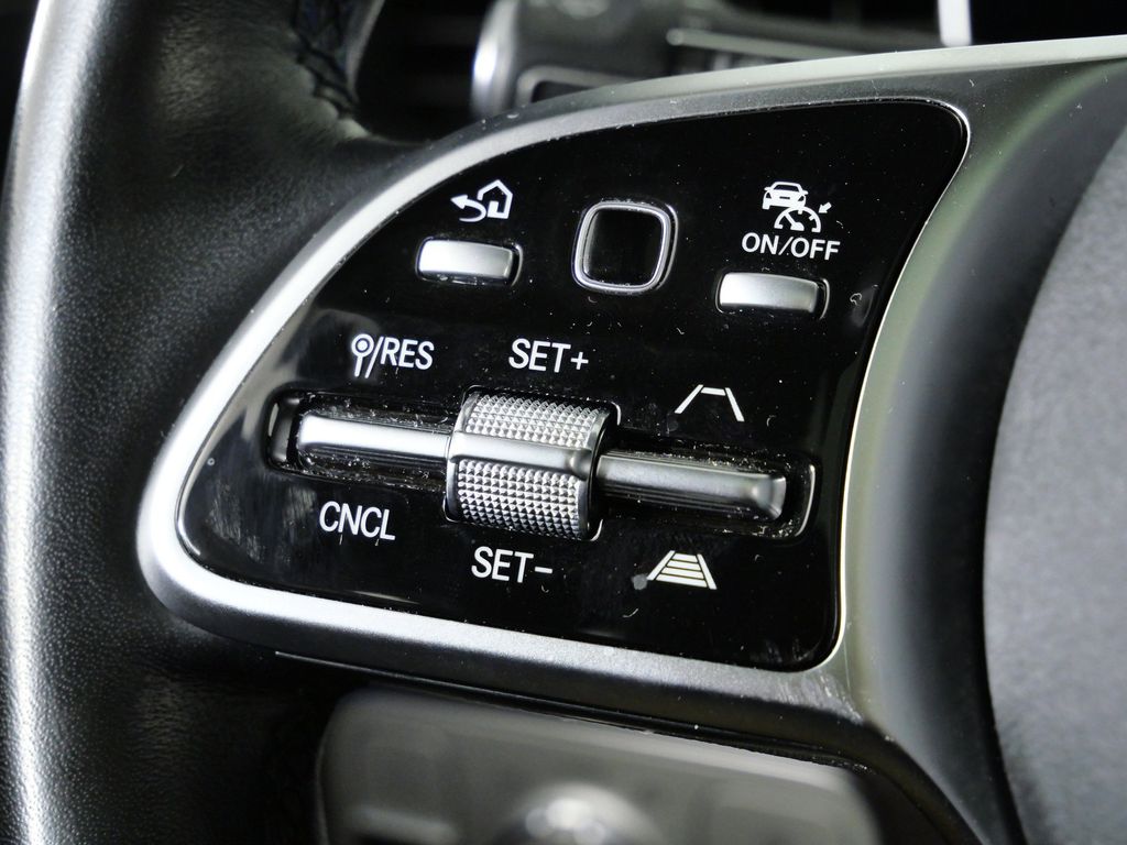 Thumbnail: 2021 Mercedes-Benz GLE - 41