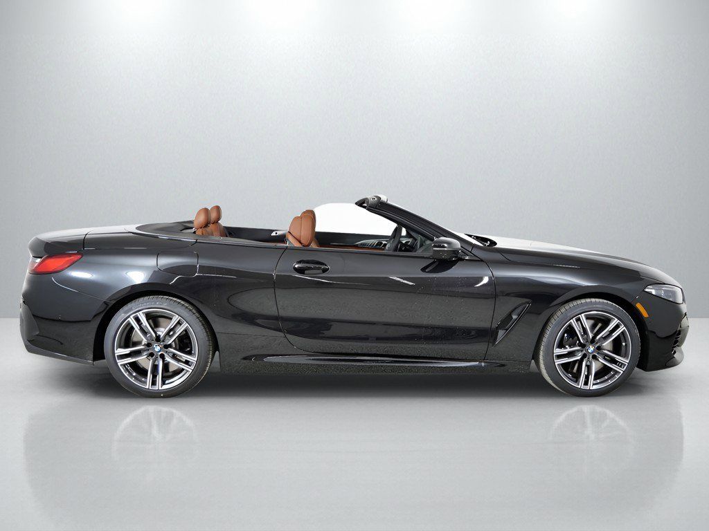 Thumbnail: 2026 BMW 8 Series - 9