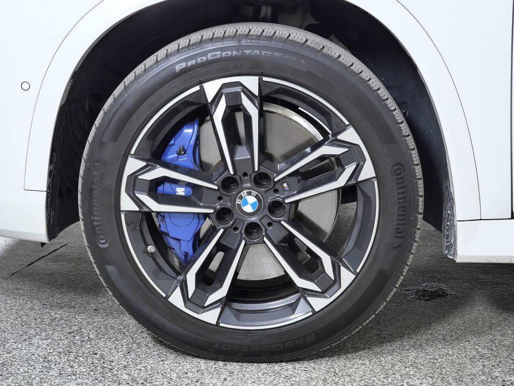 Thumbnail: 2025 BMW X1 - 21