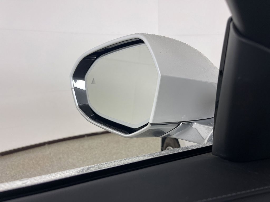 Thumbnail: 2023 BMW i7 - 41