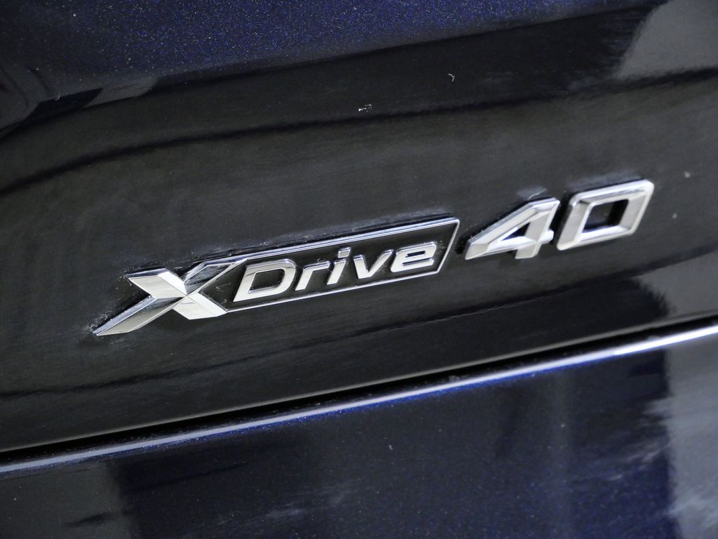 Thumbnail: 2026 BMW X5 - 12