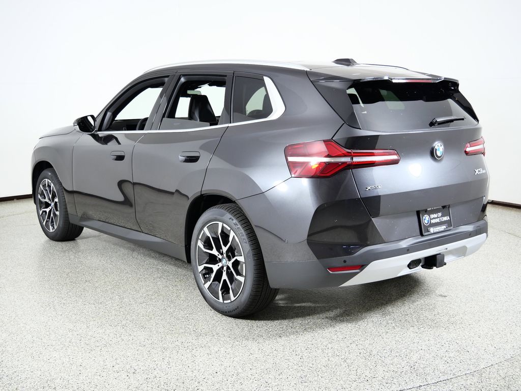 Thumbnail: 2026 BMW X3 - 14