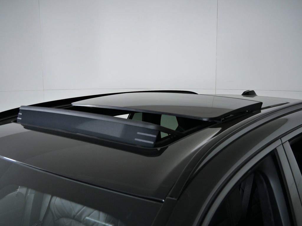 Thumbnail: 2026 BMW X5 - 18