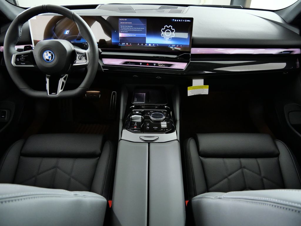 Thumbnail: 2026 BMW 5 Series - 5