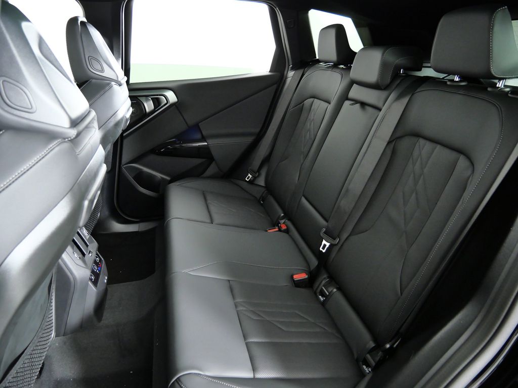 Thumbnail: 2026 BMW X3 - 32