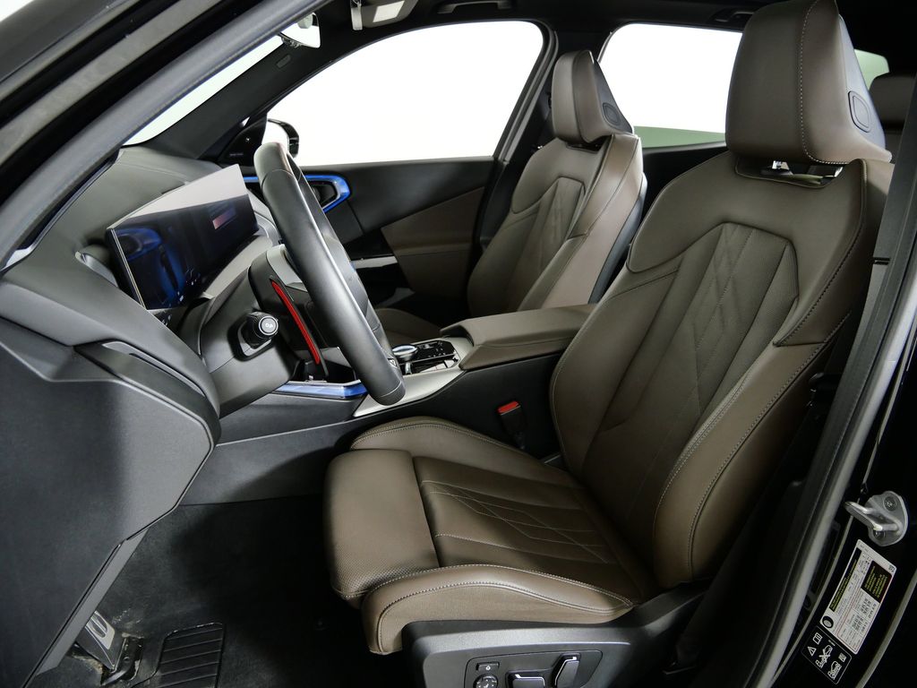 Thumbnail: 2025 BMW X3 - 39