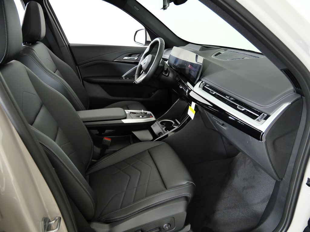 Thumbnail: 2026 BMW X1 - 21