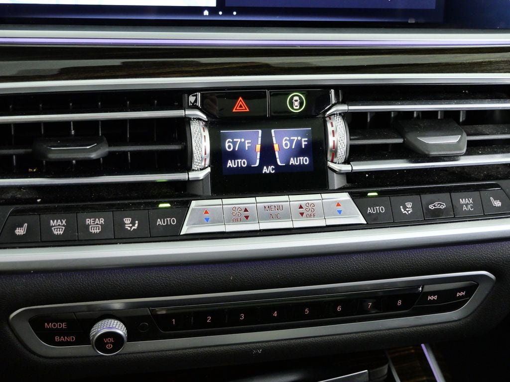 Thumbnail: 2019 BMW X7 - 46